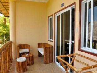 Thalatta Resort